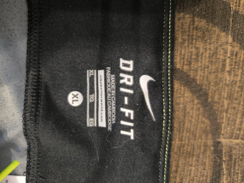Оригинален дамски клин 3/4 Nike, размер XL