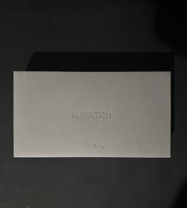 Apple Watch Ultra 2 49mm Titanium Black 2024– Като нов, пълен комплект