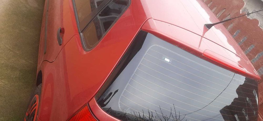 Vând Volkswagen Polo 1.2 benzină – motor defect (fără compresie)