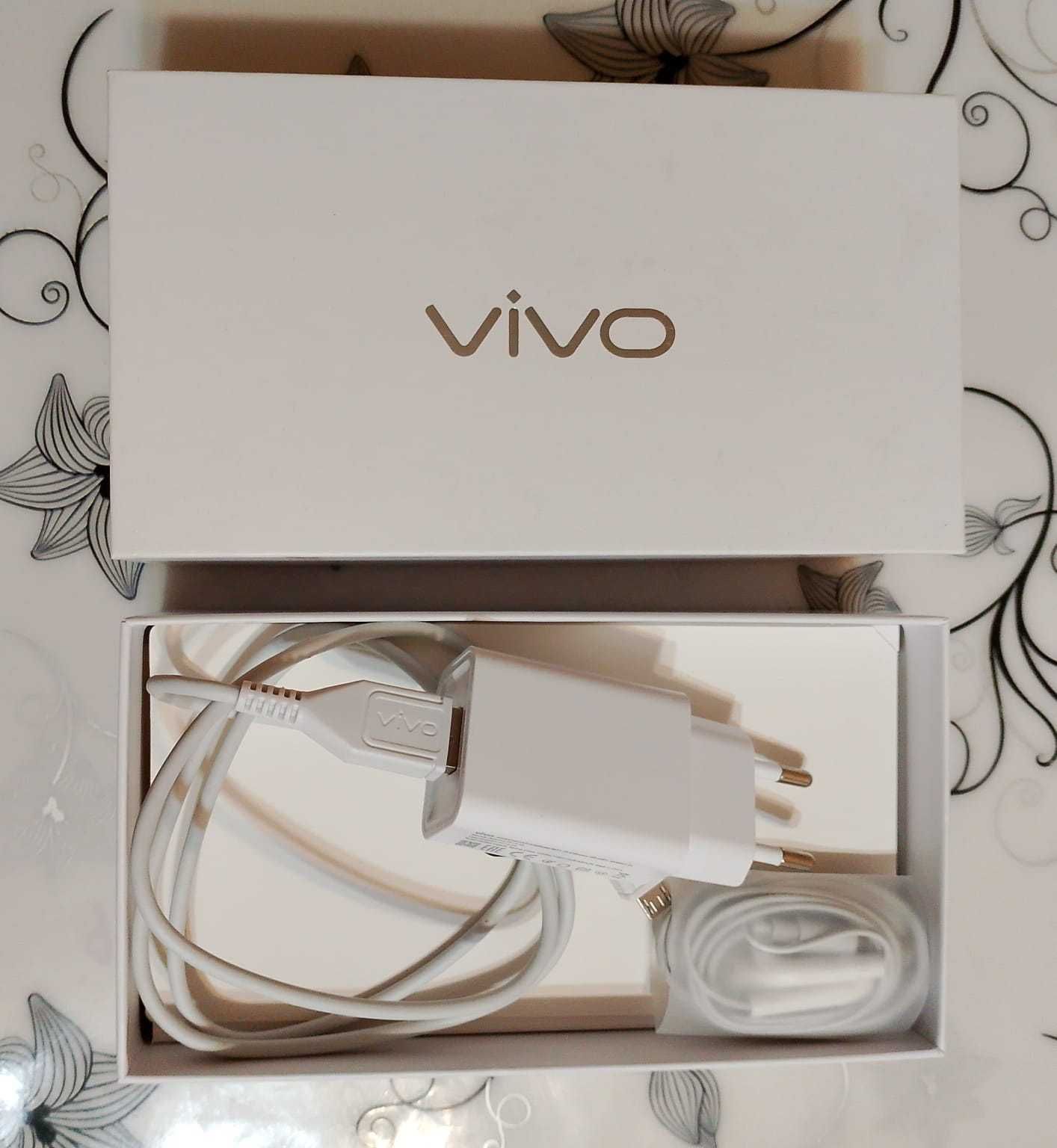 Смартфон VIVO Y93