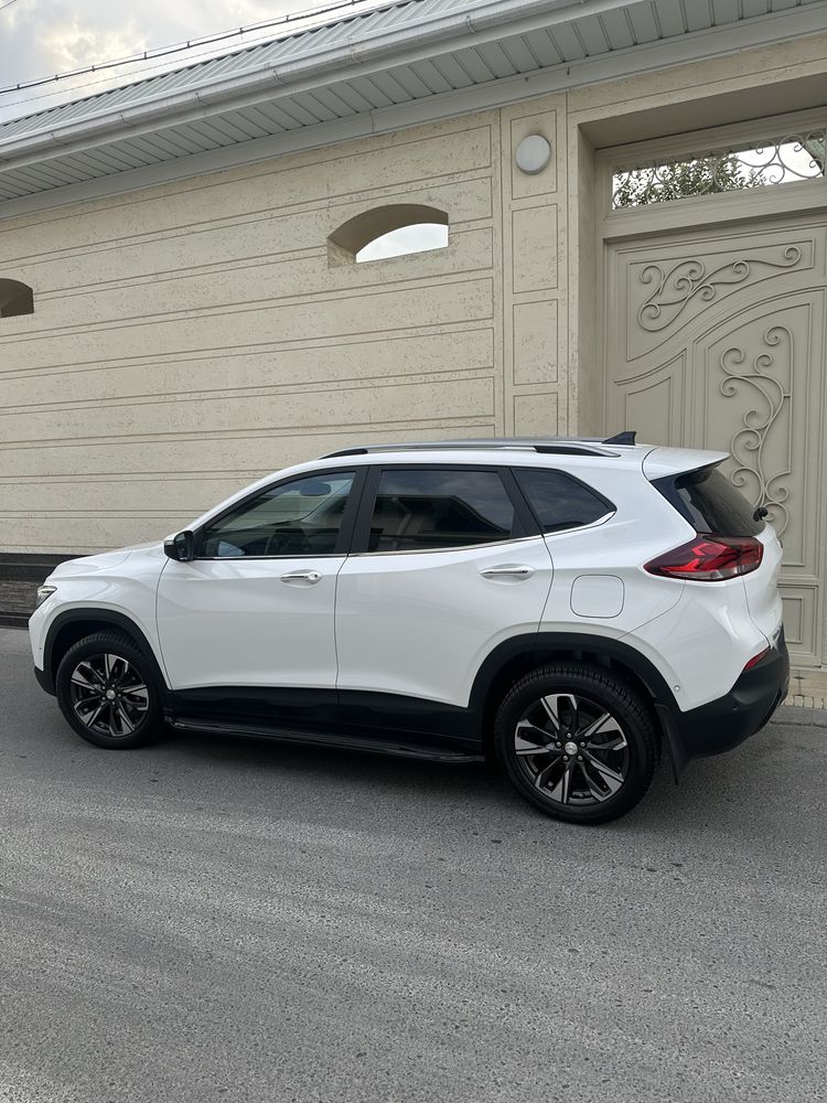 Tracker 2023 Primer
