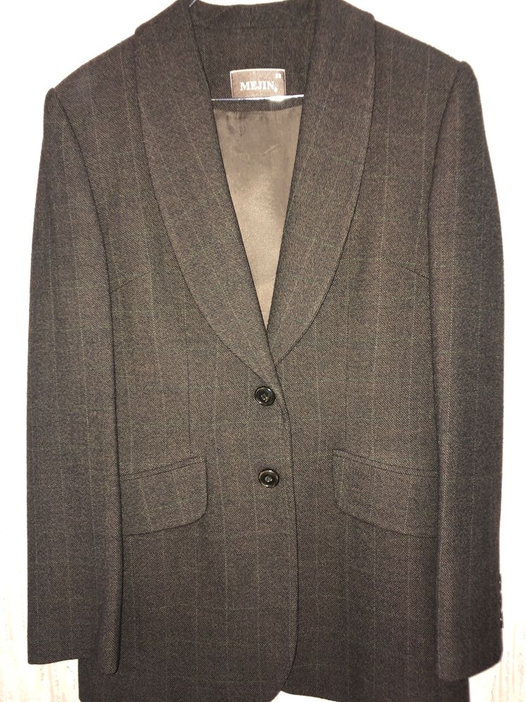 Шерстяной жакет(пиджак),размер 46 в хорошем состоянии. Турция