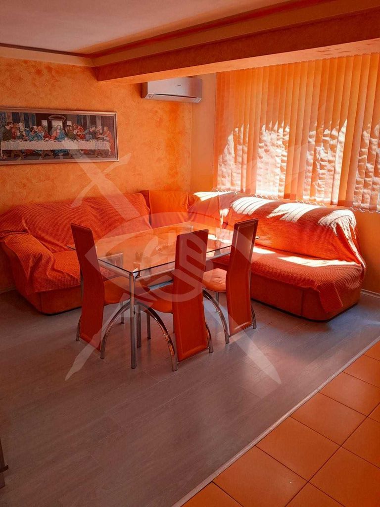 Дава се под наем Четиристаен апартамент в Варна, Аспарухово - 96 кв.м за 600 € - Снимка #1