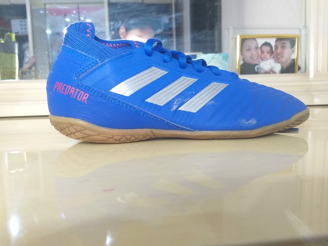 Кеды футбольные adidas