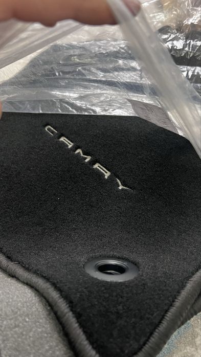 новые ворсовые полики от camry 75