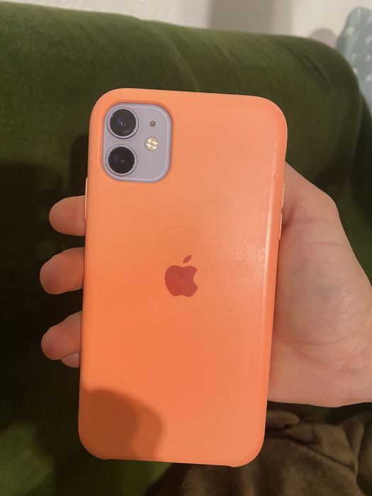 Iphone 11 64 gb purple лилав перфектен като нов
