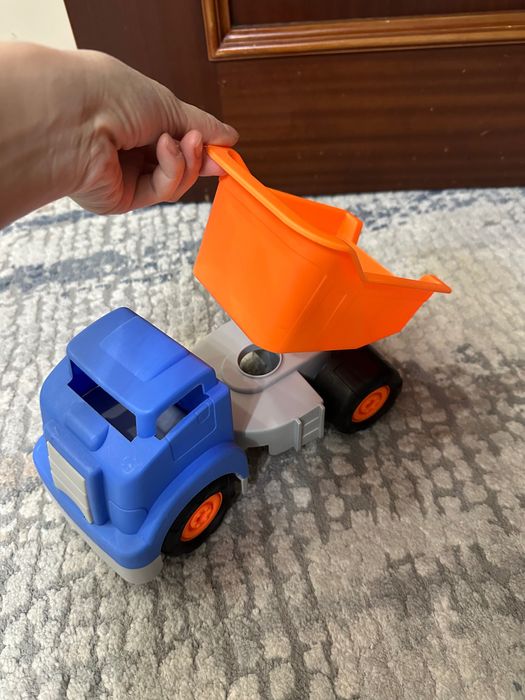 Самосвал для мальчиков