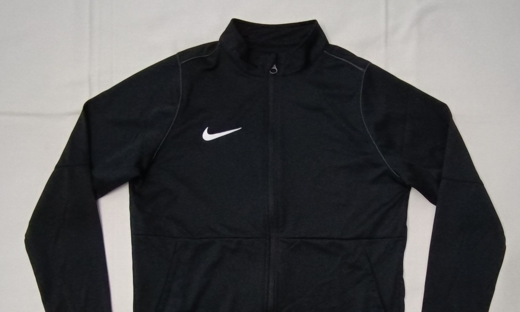 Nike DRI-FIT оригинално горнище ръст 147-158см Найк спорт фитнес