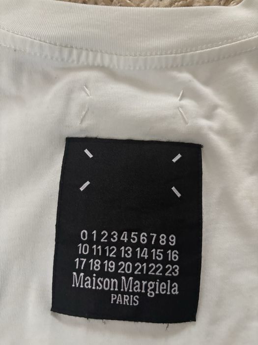 Vand tricou Maison Margiela NOU urgent!
