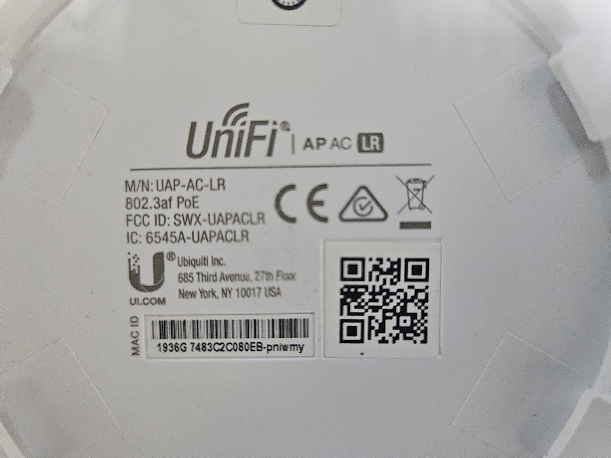 Точка доступа Ubiquiti UniFi AP AC LR