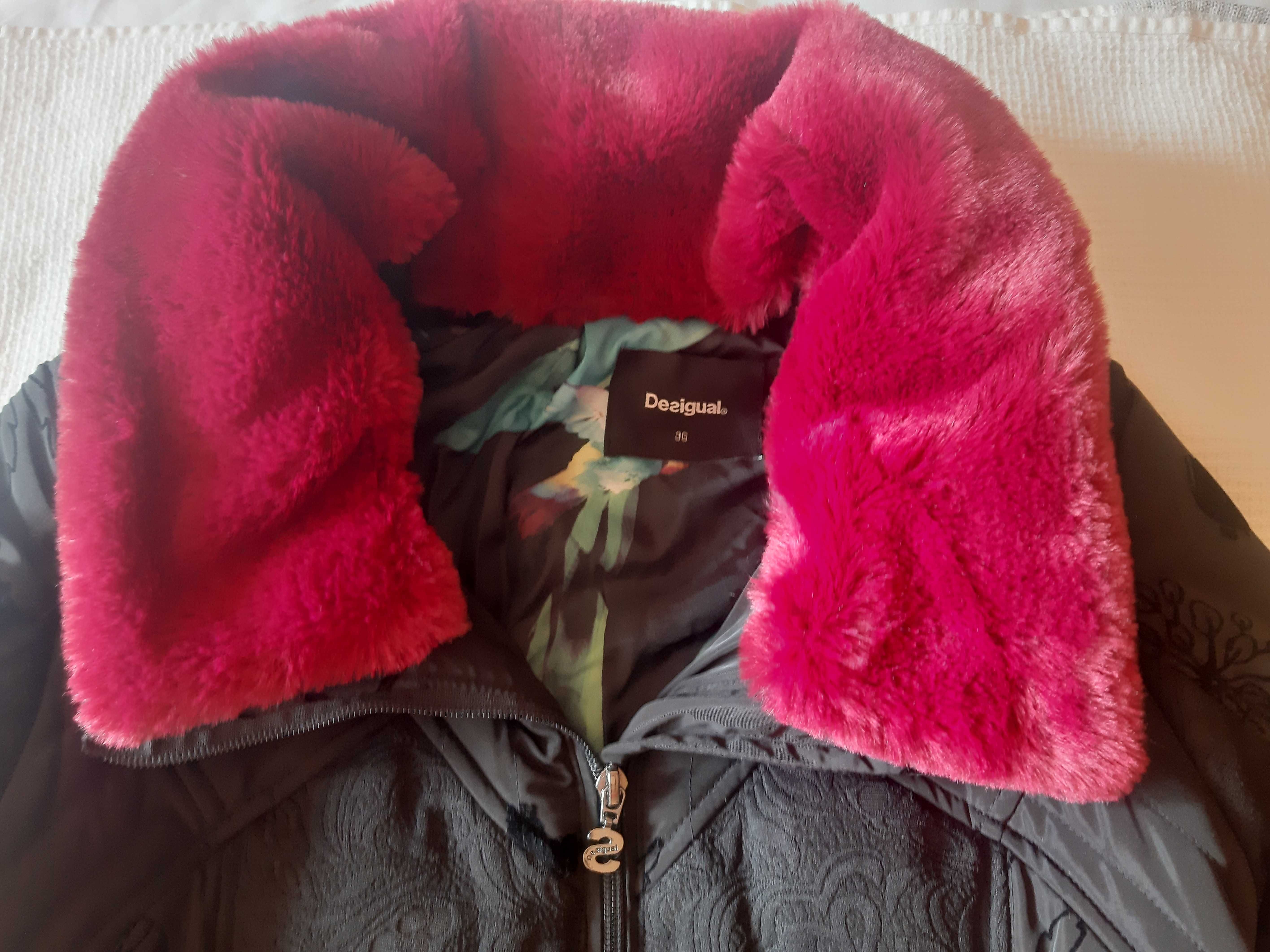 Ново яке Desigual