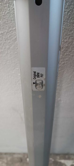 BMW GT 5seria. Греди за тавана