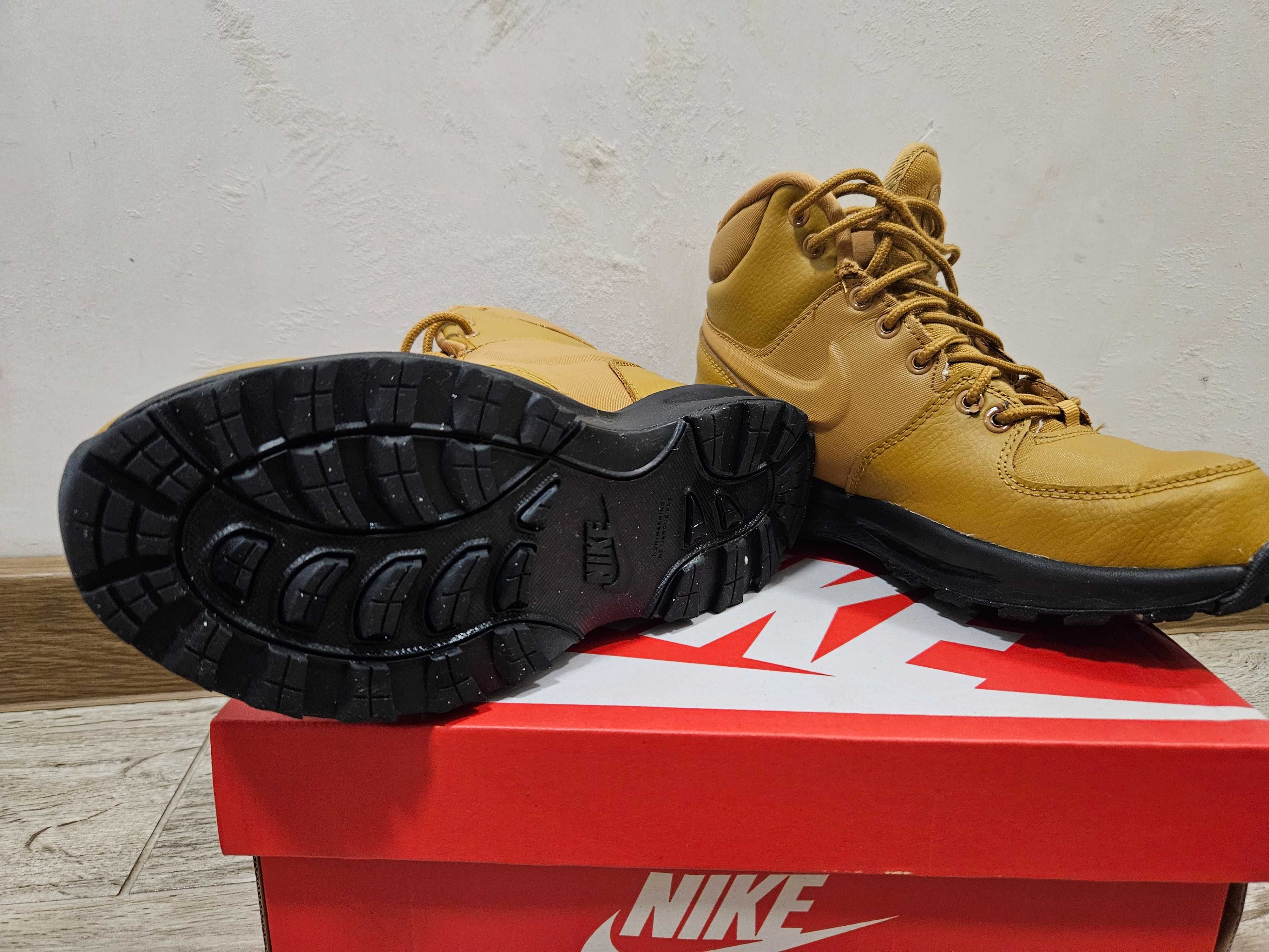 Зимни боти Nike размер 35.5
