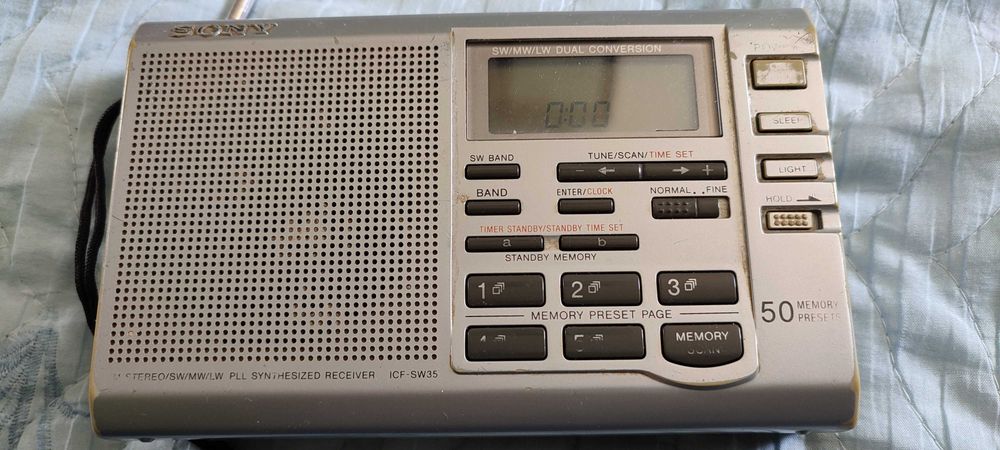 Radio Sony XDR S60DPB, ICF SW35 și  SoundOasis S3000 terapie tinitus