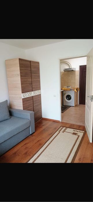 Inchiriez garsoniera