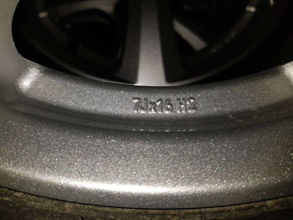 Jante aliaj MSW 16" + cauciucuri iarna Bridgestone 225/65/r16