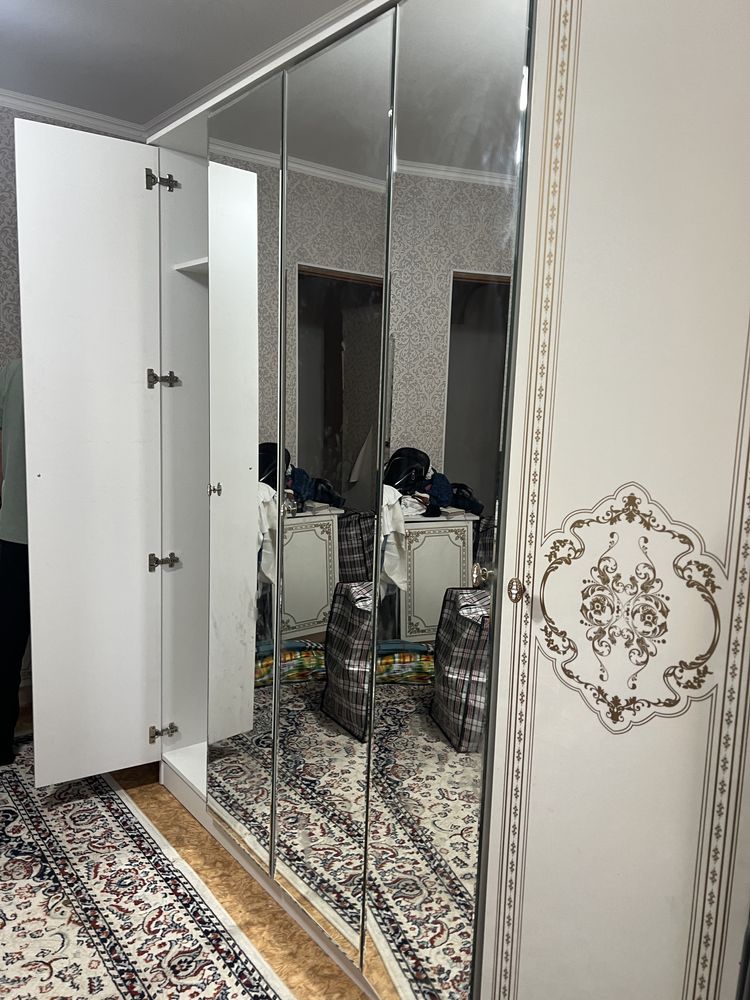 Шифонер с комодом