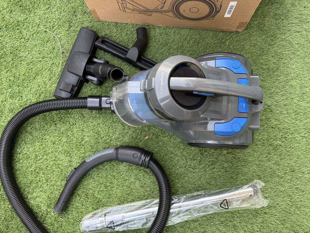 Aspirator fara sac amazon basic 700w