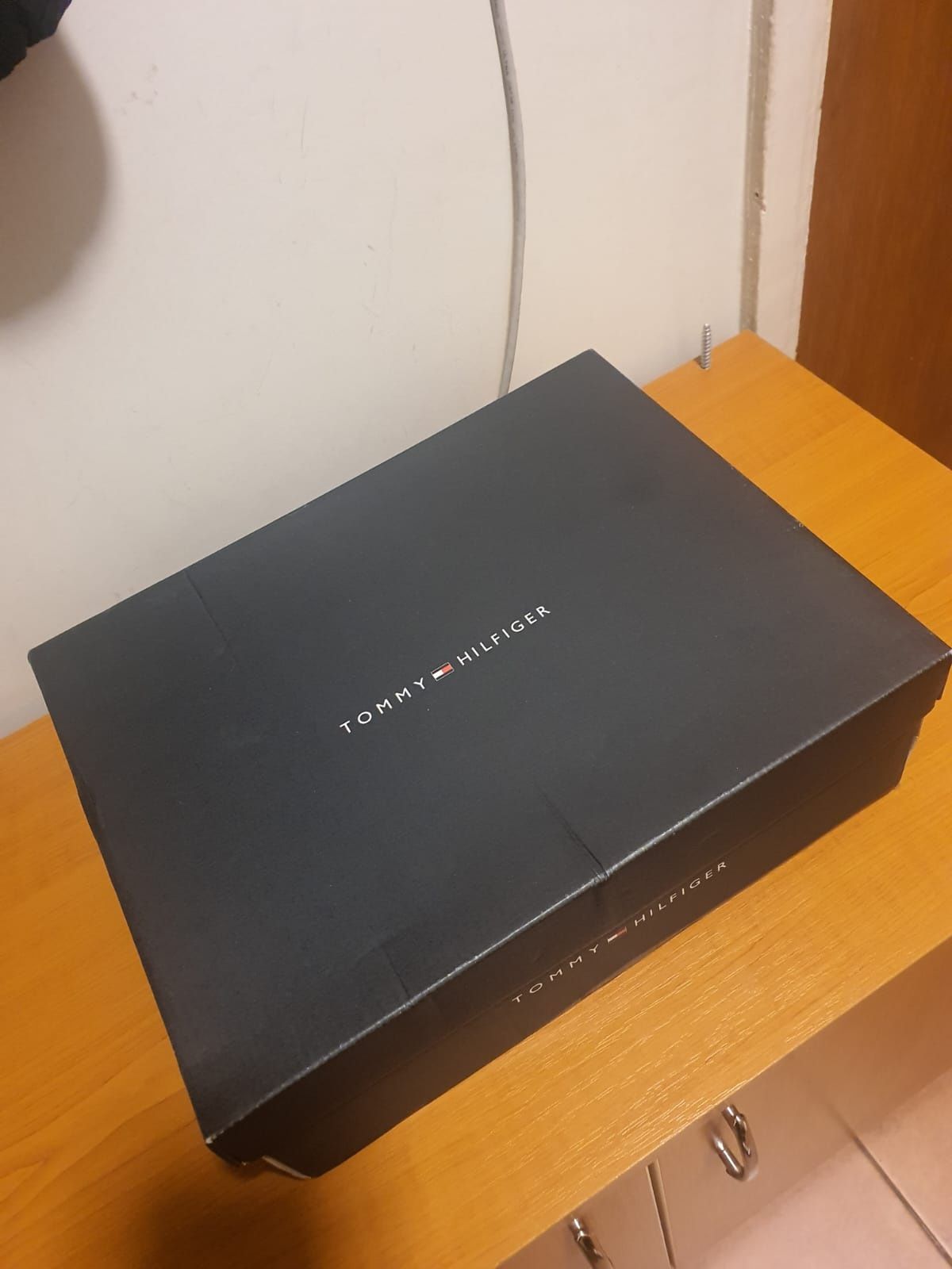 Sneakersi Tommy Hilfiger Damă - Mărime 35