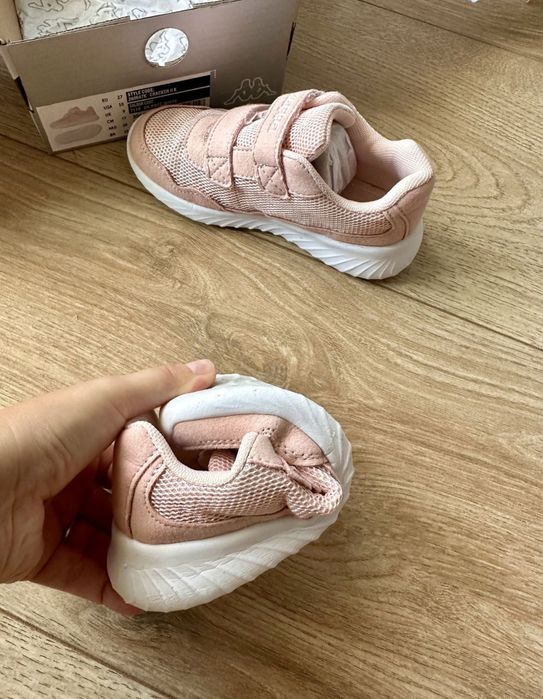 Teniși/adidasi marimea 27 (17 cm interior)