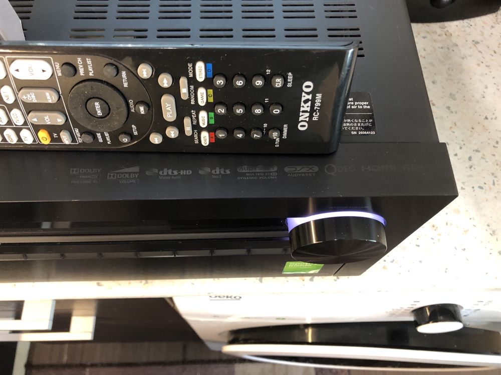 Onkyo TX-NR818 Като нов