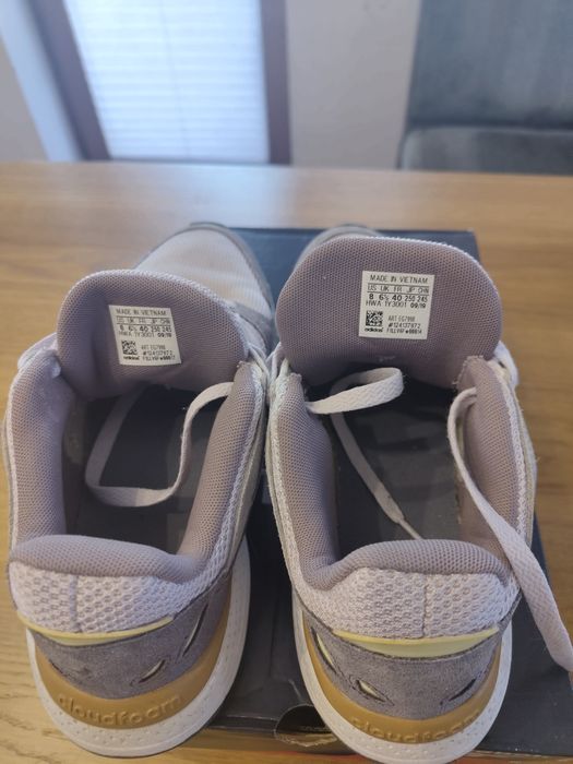 Маратонки Адидас