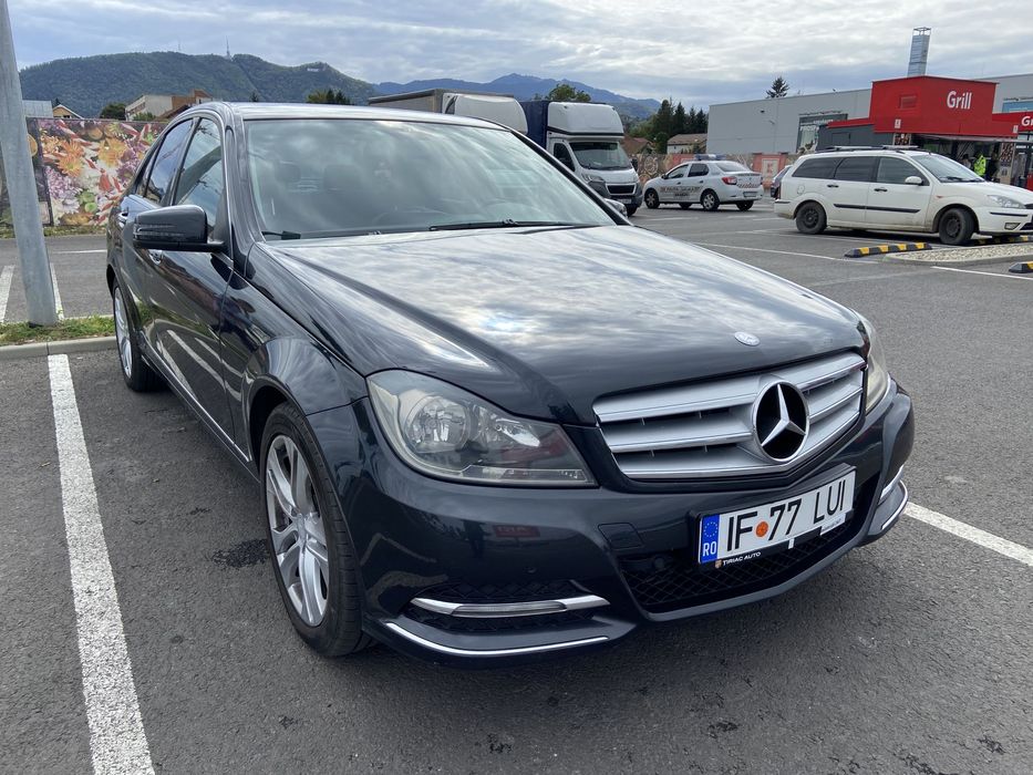 Mercedes-Benz C Mercedes C200 Automat • 7G-Tronic • Revizii la zi • Anvelope noi