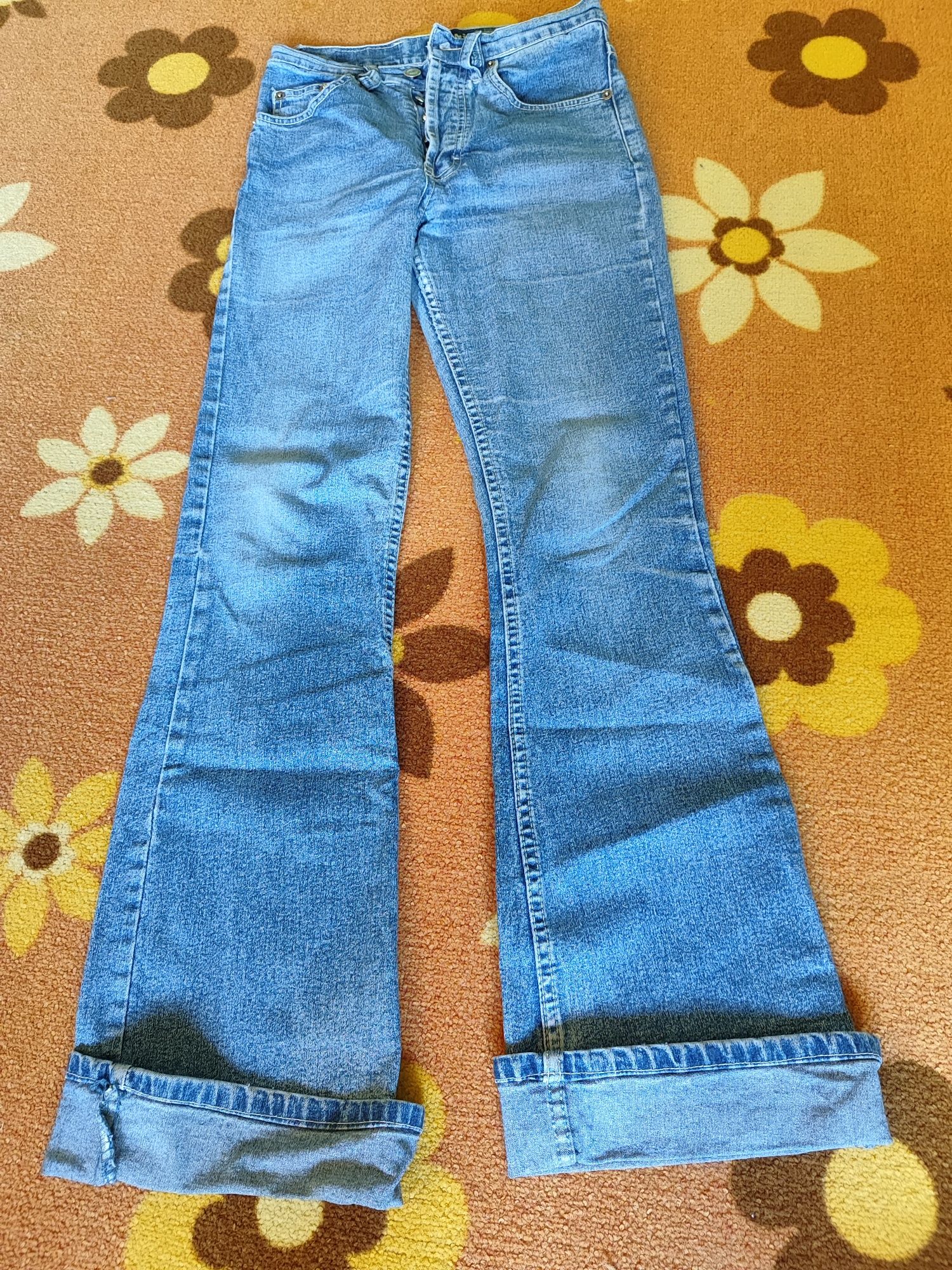 Дамски панталони Dika, Made in Italy, дънки