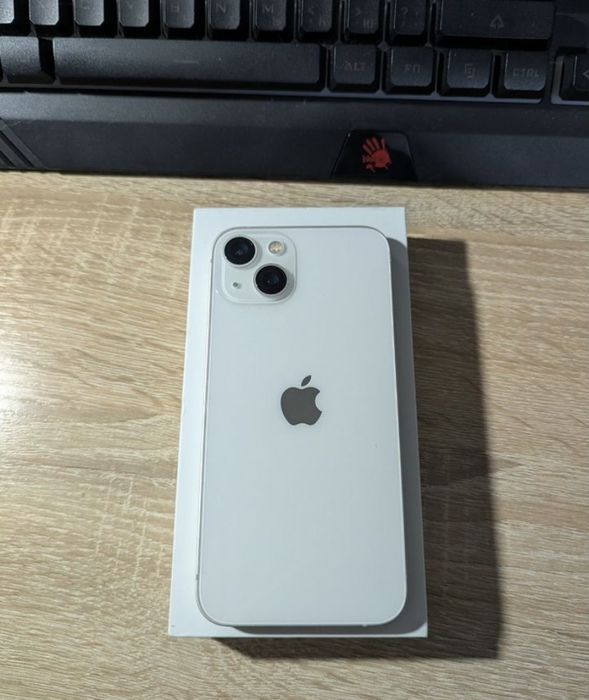 Iphone 13 128Gb с гарантией