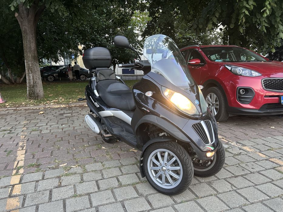 Piaggio MP3 250 cm3 permis categoria B