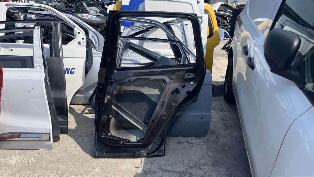 задна дясна врата BMW X3 G01/G02 2017- 2бр