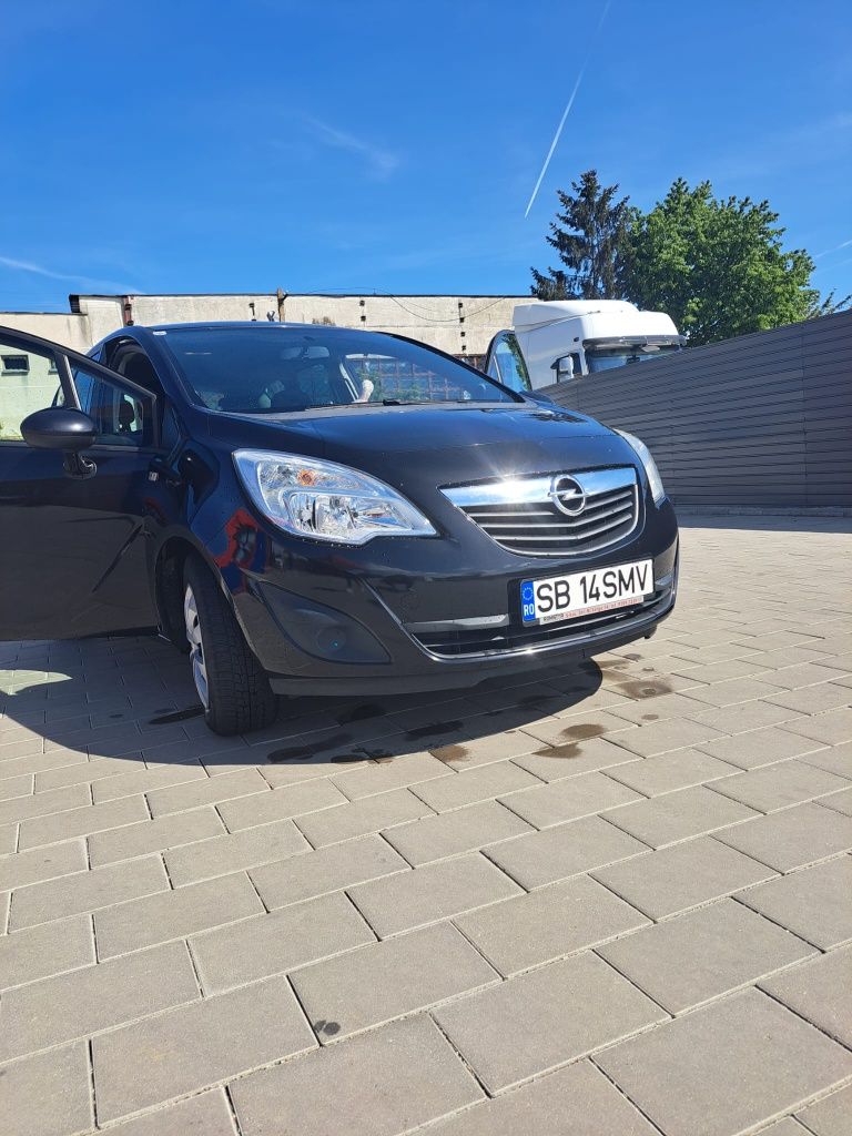 Opel Meriva 2011