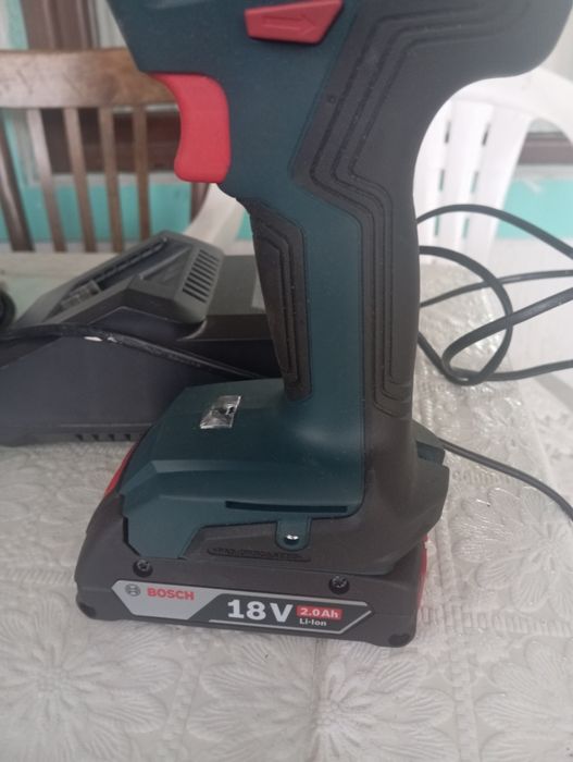 Винтоверт на Бош комплект