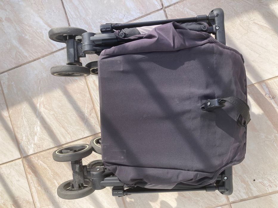 Лятна количка GB - Pockit+ All-City, Velvet black