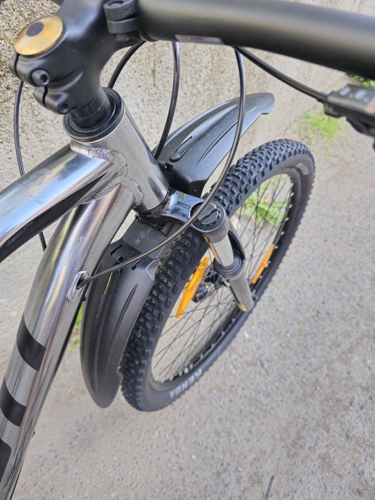 Scott Aspect 27.5 цола М размер 2х8 скорости Хидравлични дискови Обслу