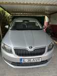 Skoda octavia dsg 2017  7500€.          Renault latitude 2010. 4500€