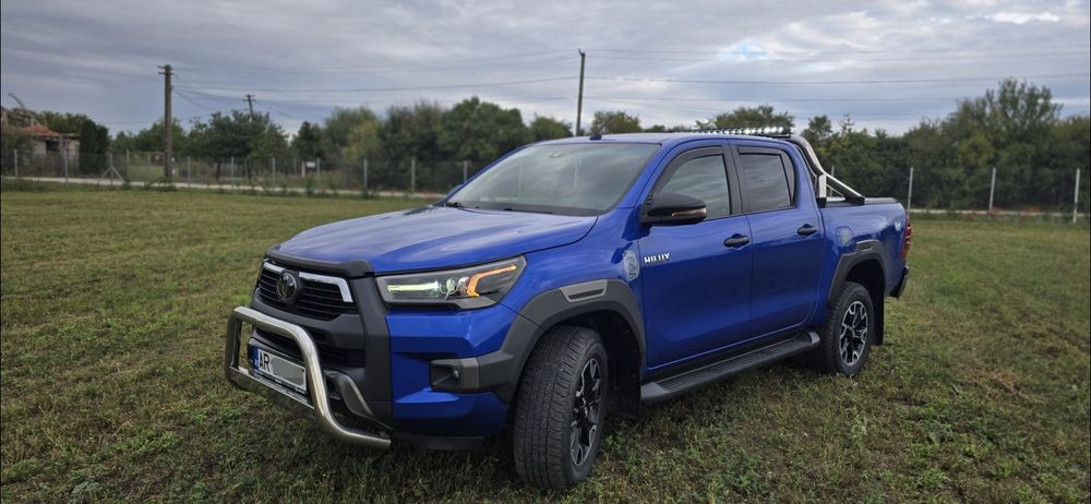 IToyota Hilux Impecabil