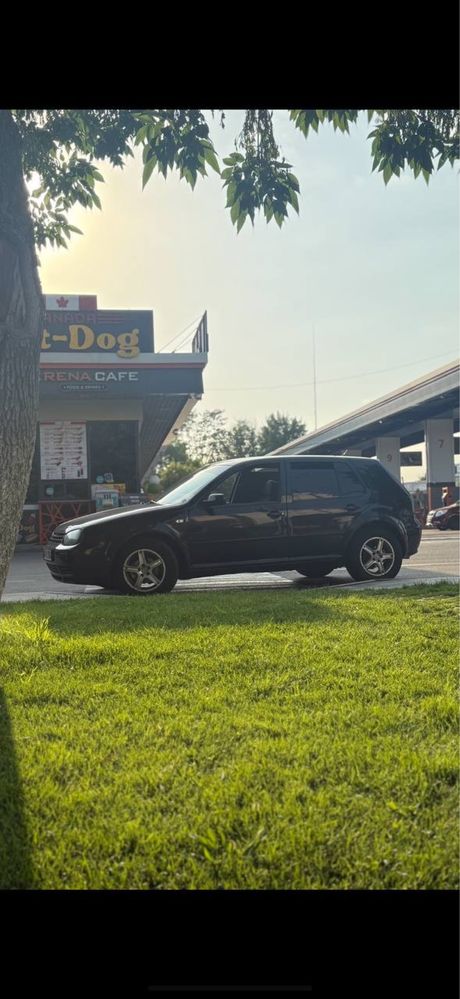 Volkes Wagen Golf 4