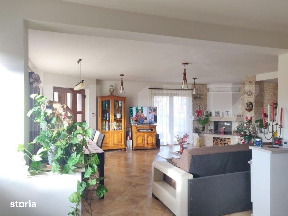 Casa la cheie, 220 mp utili, 973 mp teren, Jucu