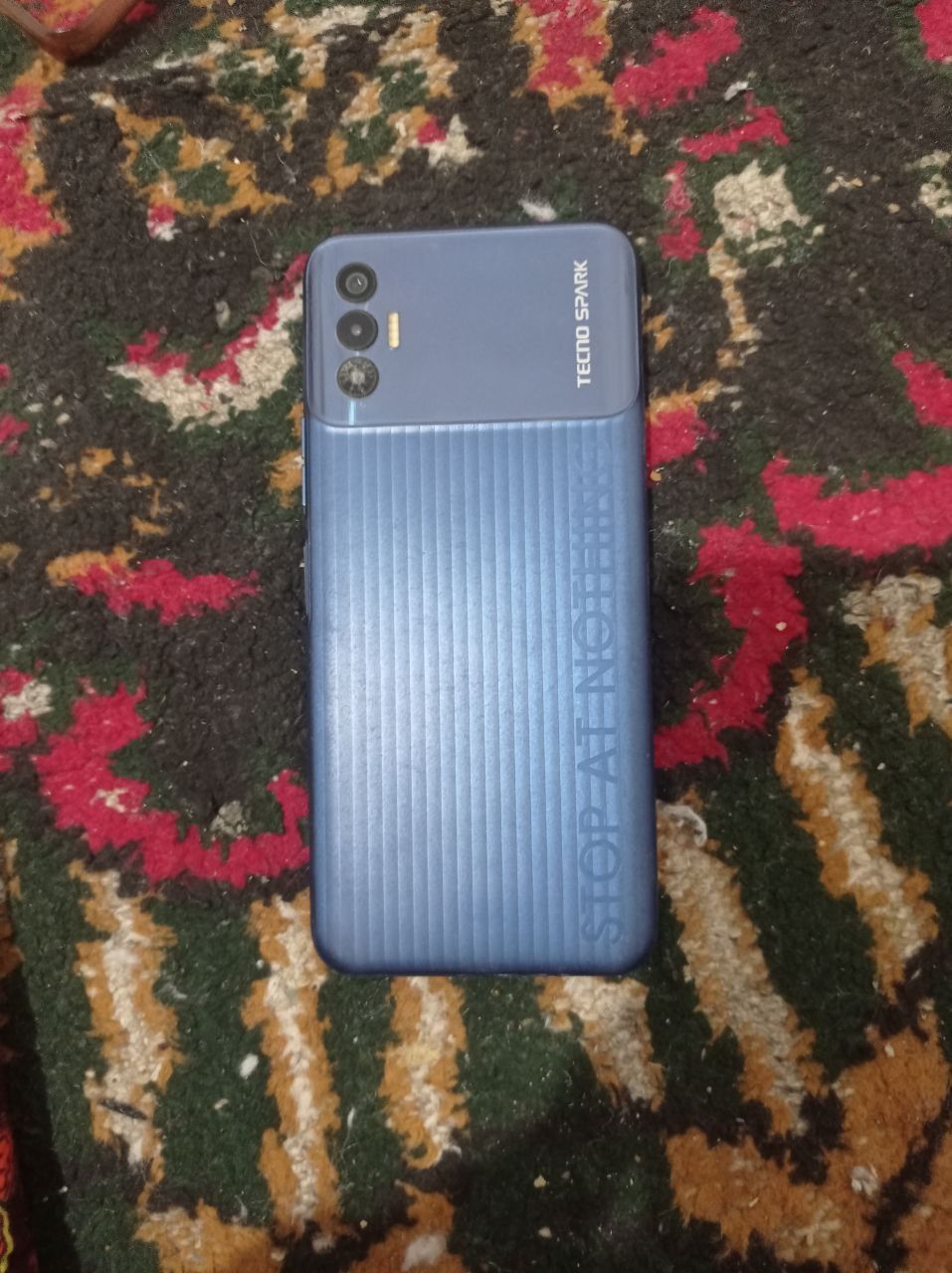 tecno spark 8p sotiladi