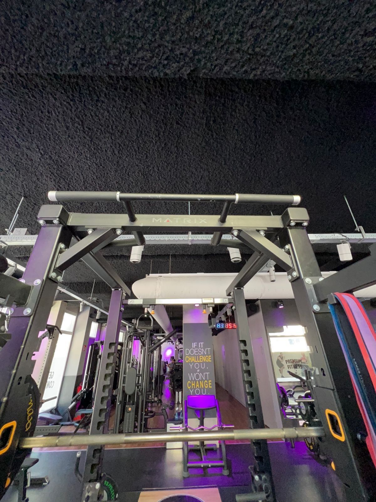 Фитнес уреди MATRIX magnum mega half rack + платформа