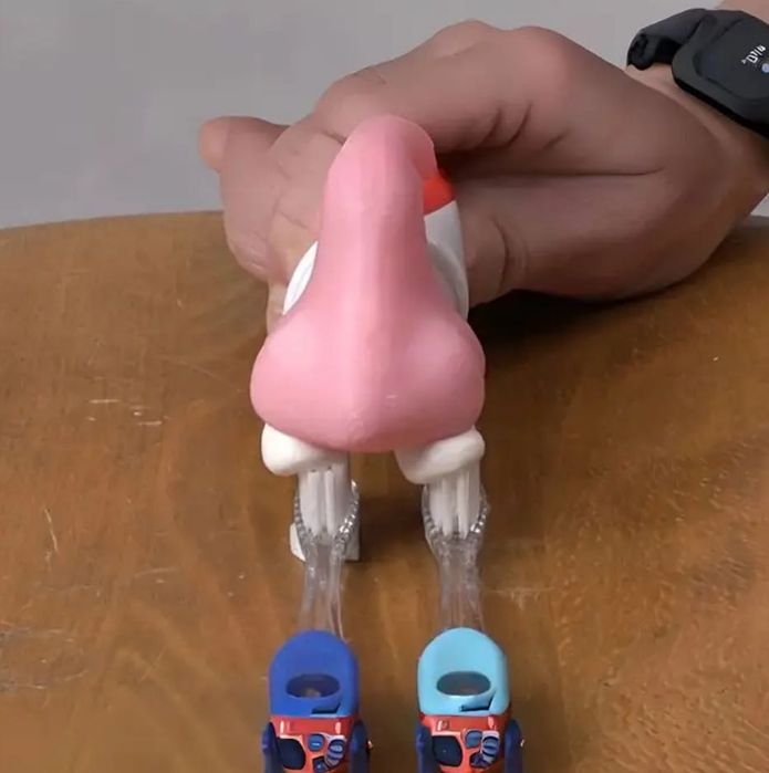 НОСЕН Prank Диспенсър