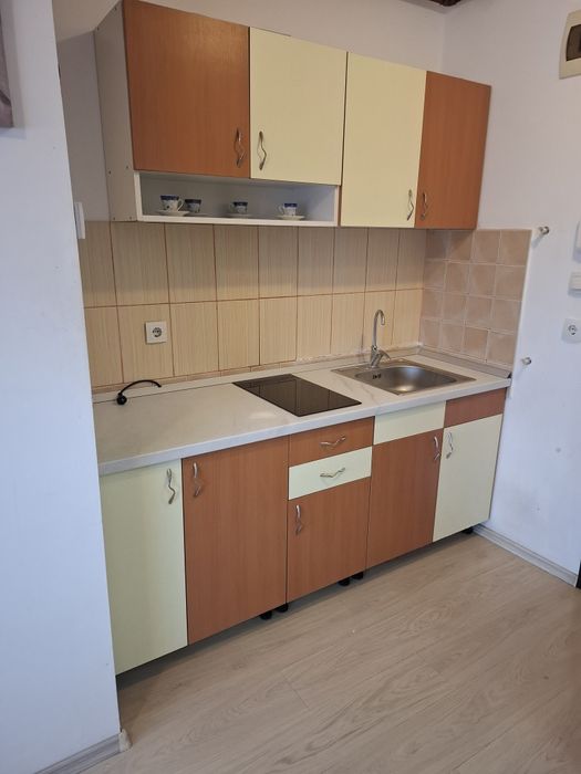 Vând Garsoniera  Harman