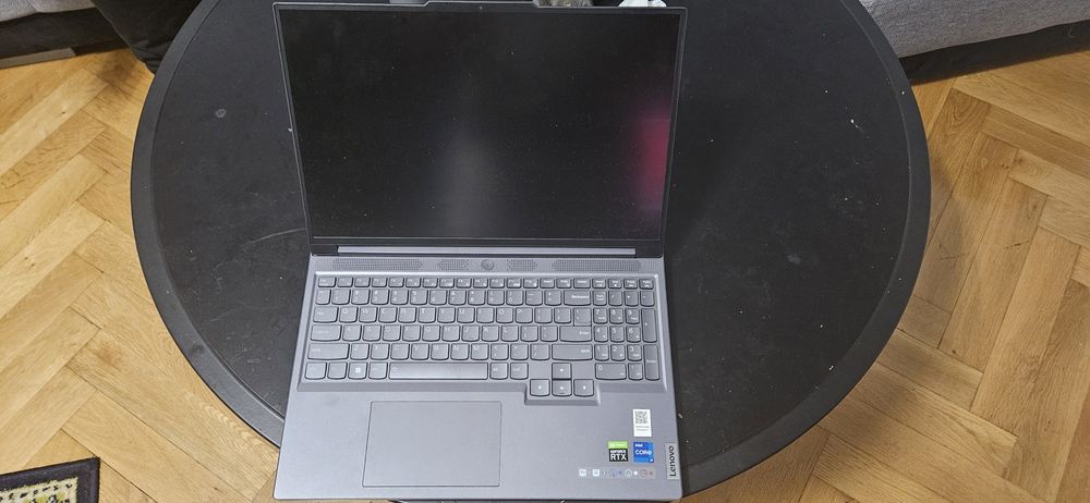 Laptop lenovo legion slim 5 16irh8