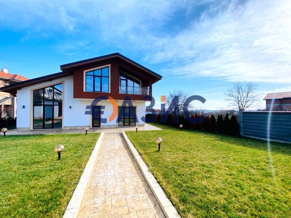Продава се Многостаен апартамент в с. Тънково, Област Бургас - 164 кв.м за 1464 €/кв.м - Снимка #1