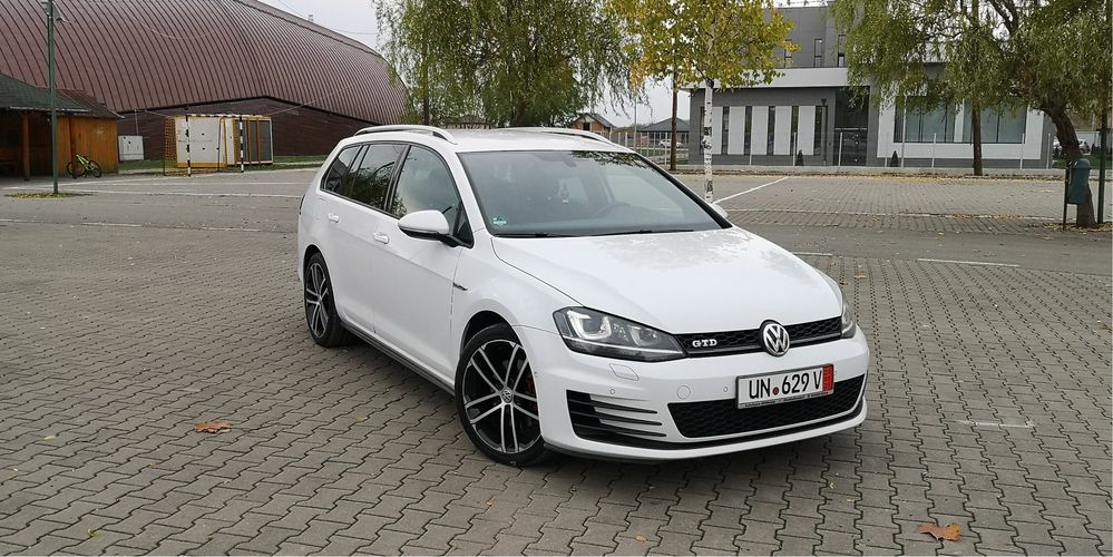 Volkswagen Golf 7 Gtd -184 cp Euro 6,Bixenon Navigatie