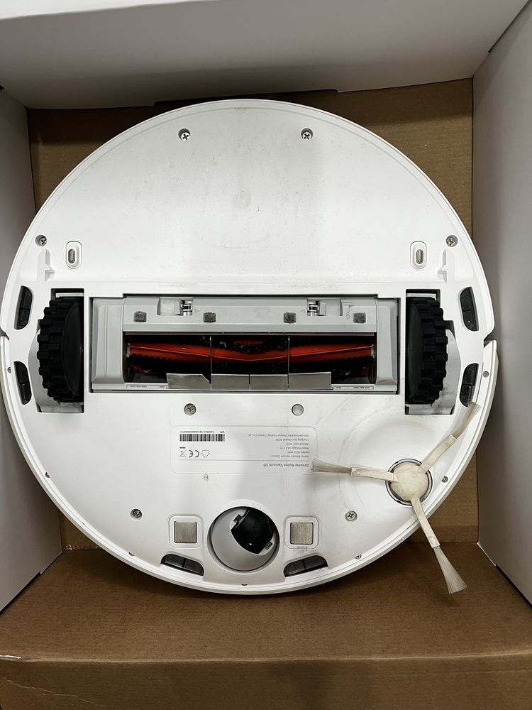 Робот пылесос.  Dreame Robot Vacuum D9