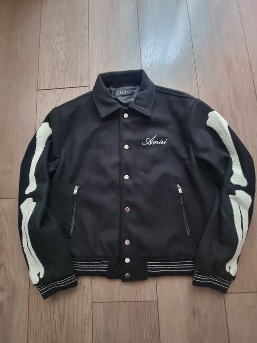 Amiri bomber negru
