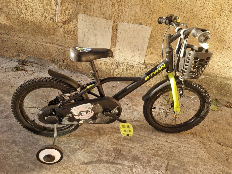 URGENT!! Bicicleta decathlon 16 inch 4-6 ani (105-120cm) dark hero 500