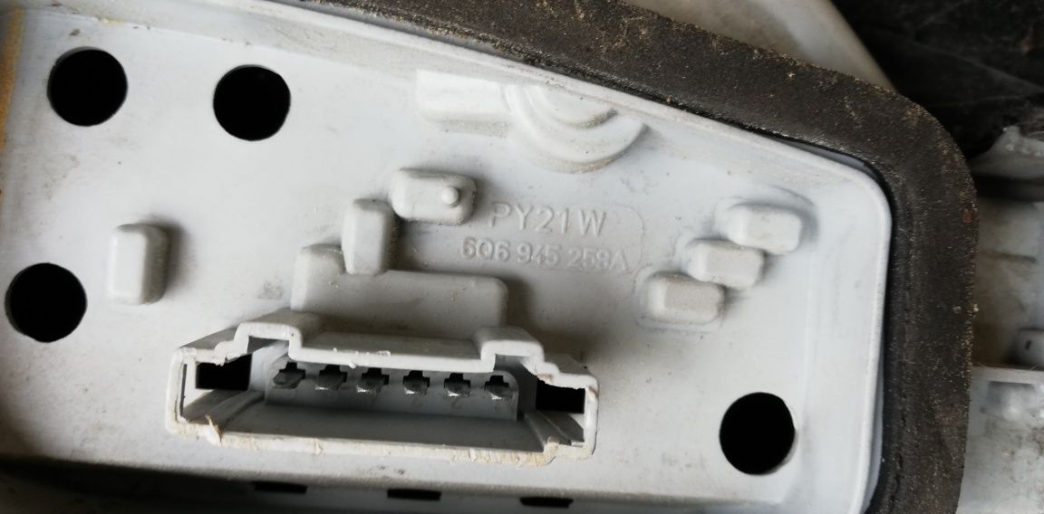Десен стоп VW Polo 4 9N 2002-2007